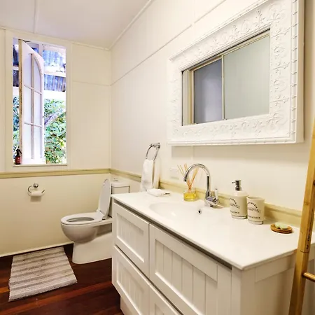 Little White Chapel Maleny Apartment Exterior photo