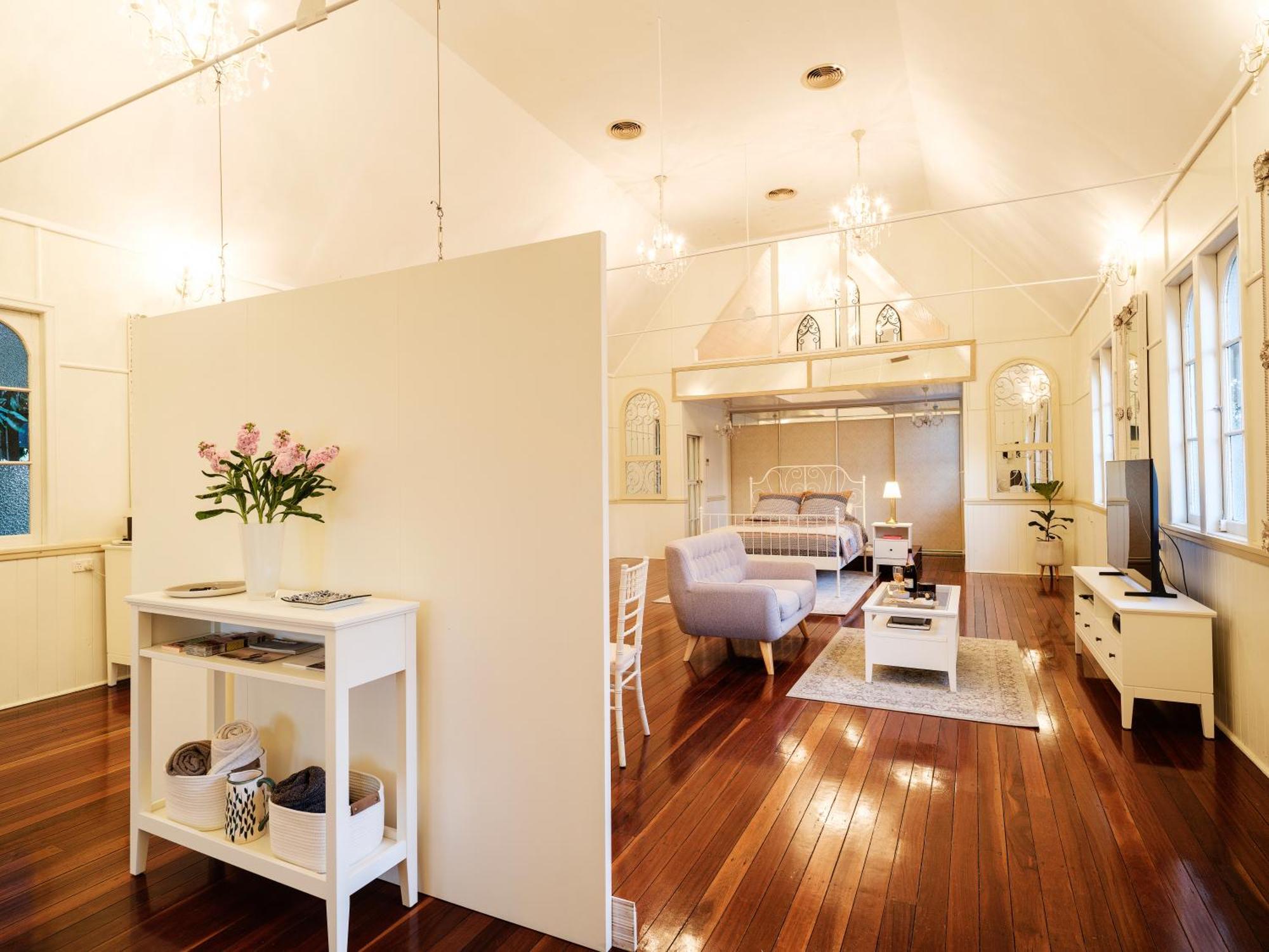 Apartment Little White Chapel Maleny