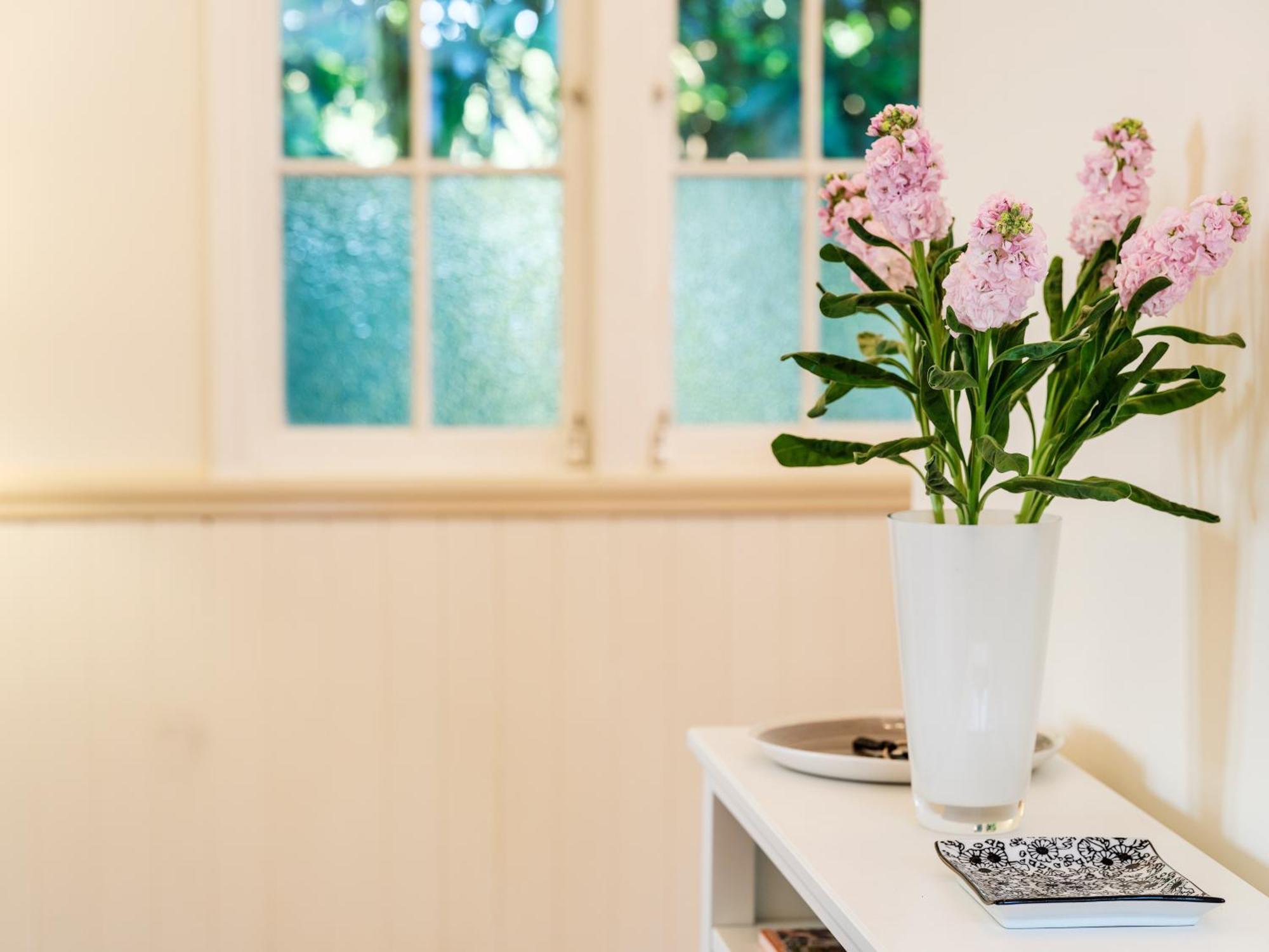 Little White Chapel Apartment